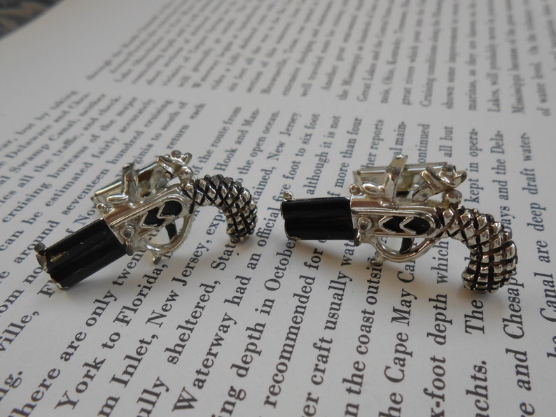 Flintlock Gun Cufflinks Dad. Vintage Double Barrel Men/'s Wedding Anniversary Groomsmen Gift Groomsmen