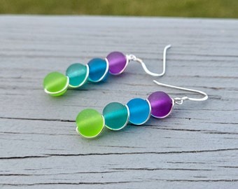 Orecchini in argento sterling 925, perline, realizzati a mano, con pietre preziose marine e vetro marino gallese