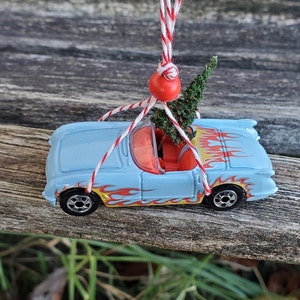 Auto- en boomornament. Corvetteornament uit 1955. Perfect cadeau. Uniek, Kerstmis, vakantie, jubileum. Kinderen. Model, miniatuur