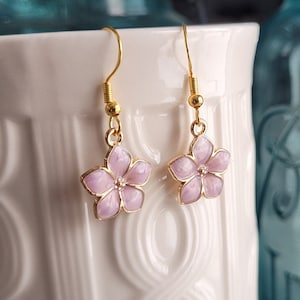 Sakura Earrings. CHOOSE YOUR COLOR. Cherry Blossom Earrings. Gift For Wedding, Bridesmaids, Anniversary, Birthday, Christmas. Japanese