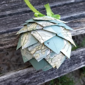 Adorno de papel con mapa de Japón. Decoración, Navidad, regalo, cumpleaños, aniversario, boda.