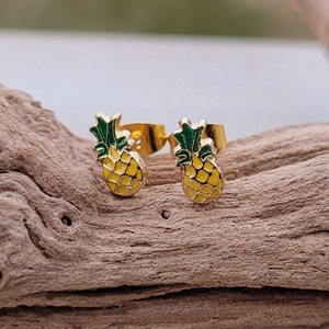 Boucles d&#39;oreilles ananas. Cadeau d&#39;anniversaire, anniversaire, cadeaux pour elle, cadeaux pour femme. Boucles d&#39;oreilles fruits