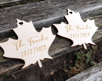 PERSONALIZED Maple Leaf Tags. Laser Cut, Rustic Wedding. Fall Wedding Decoration, Wood Tags.