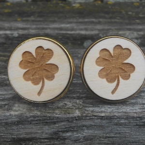 Shamrock Cufflinks. Clover. St. Patrick&#39;s Day, Wedding, Men&#39;s, Groom Gift, Fifth Anniversary Gift, Valentine&#39;s Day. Wood. Groomsmen. Lucky