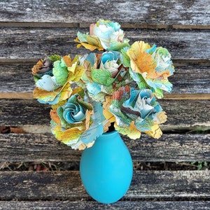 Kaartbloemen, half dozijn. Wilde rozen. Pronkstuk, bruiloft, papieren bloemboeket