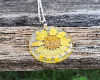 Collar de flores reales. Collar de margaritas. Regalo para bodas, damas de honor, niños, aniversario, cumpleaños, Navidad, mamá. Flores secas