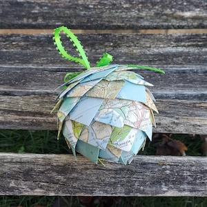 Ornament kaartpapier van Italië. Decoratie, Kerstmis, Cadeau, Verjaardag, Jubileum, Bruiloft.