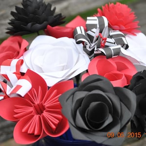 Custom Paper Flower Bouquet, CHOOSE YOUR COLORS. Wedding Decor, Party Decor, Custom, First Anniversary Gift, Mother&#39;s Day Gift.