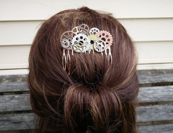 Steampunk Hair Comb, With Gears. Bridal, Bridesmaid Gift  display picture 1