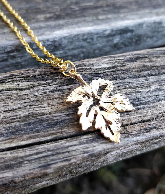 Maple Leaf Necklace, Wedding Gift, Bridesmaid, Mom