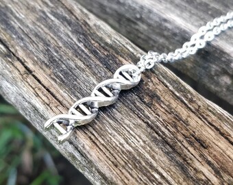 Pendant as DNA Helix Gene in Antique Silver Color 2 Pieces Vintageparts DIY (1,24 Eur/pc.) - Israel