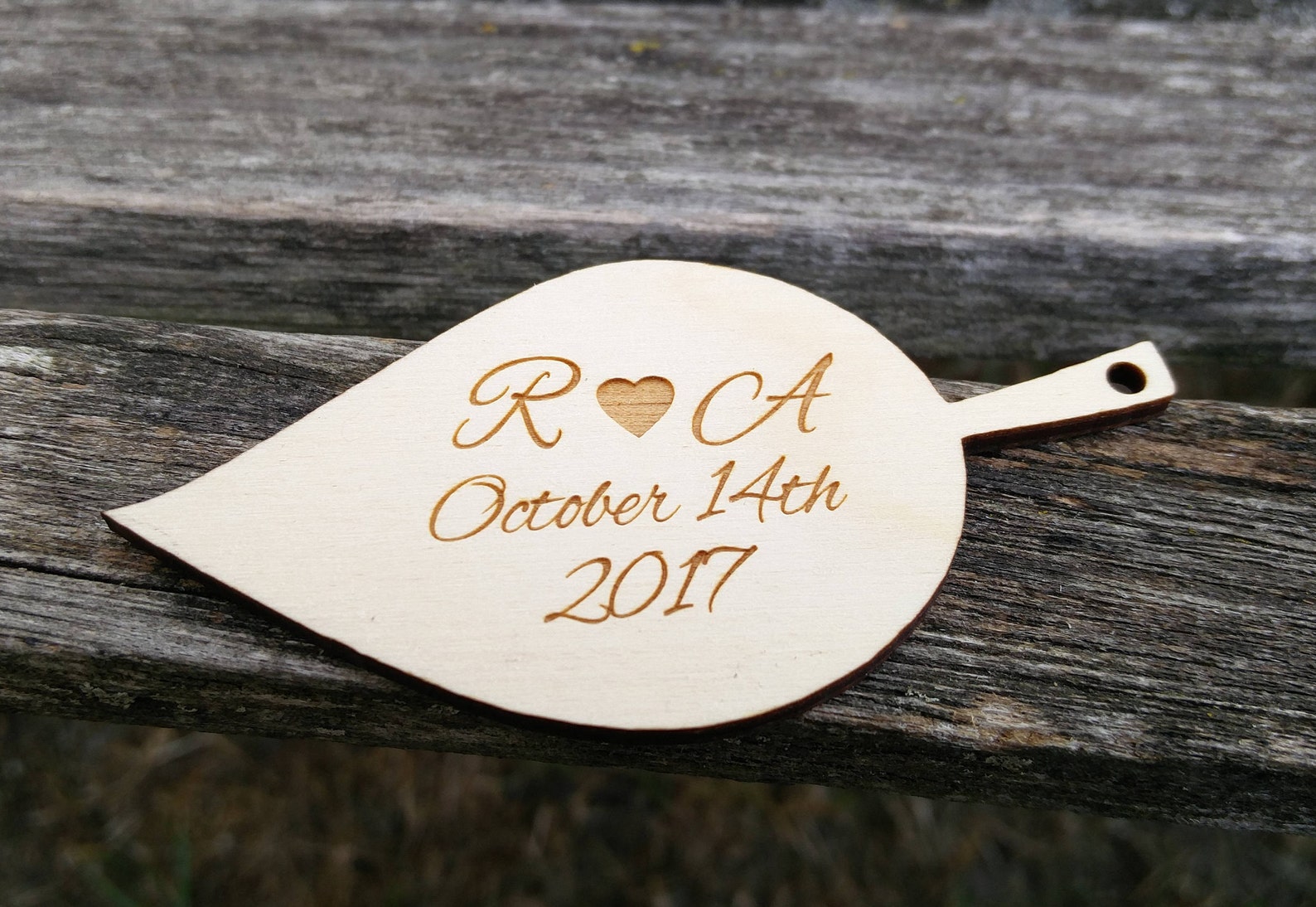 PERSONALIZED Leaf Tags. Laser Engraved Rustic Wedding. Fall | Etsy