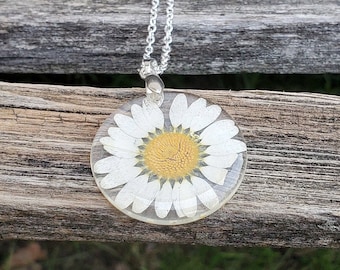 Collar de flores reales. Collar de margaritas. Regalo para bodas, damas de honor, niños, aniversario, cumpleaños, Navidad, mamá. Flores secas