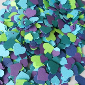 Plus de 2000 mini-cœurs confettis. MÉLANGE DE PAON. Mariages, douches, décorations. Ou choisissez vos couleurs.
