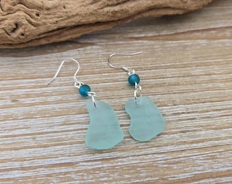 Ohrringe aus Treibglas. Mintgrün & Türkis. Sterlingsilber. Ohrhaken, Geschenkidee für Sie. Jahrestagsgeschenk, Geburtstagsgeschenk, Treibglasperle