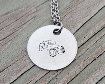 Vrachtwagenketting. Verjaardagscadeau, verjaardagscadeau, cadeau voor moeder, handgestempelde autoketting. Offroad, eend