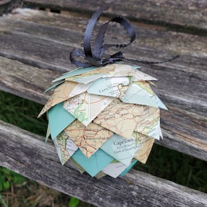 Adorno de papel con el mapa de Sudáfrica. Decoración, Navidad, regalo, cumpleaños, aniversario, boda.