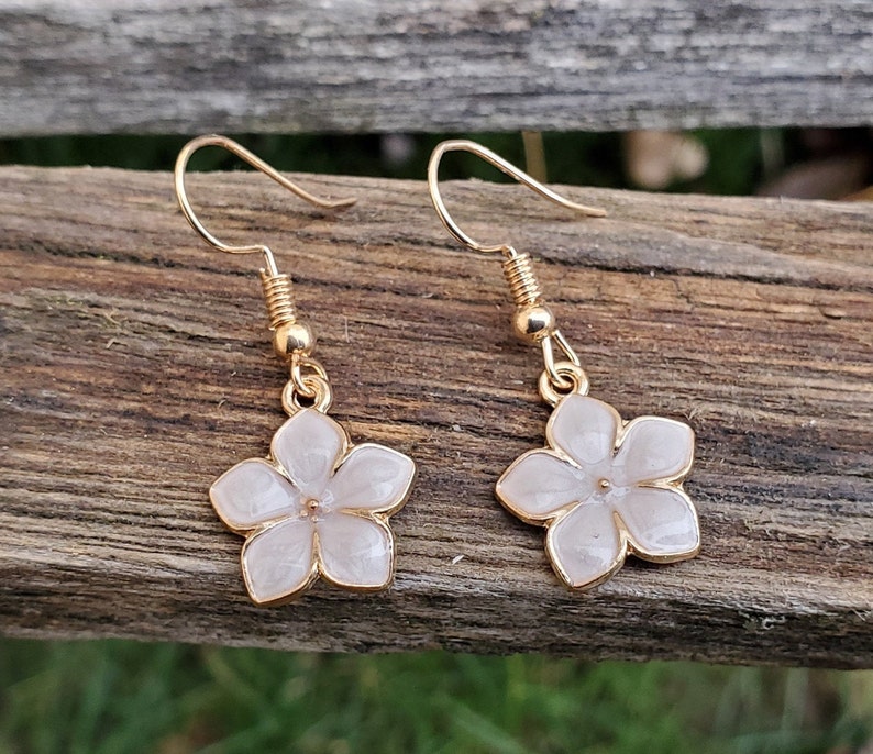 CHOOSE YOUR COLOR Cherry Blossom Earrings Gift For Wedding Bridesmaids Japanese Anniversary Christmas Birthday Sakura Earrings