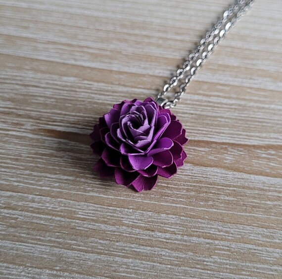 Paper flower shop necklace