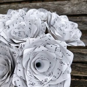 Sheet Music Roses. Bridal, Anniversary, Centerpiece, Mother&#39;s Day. Paper Flowers.
