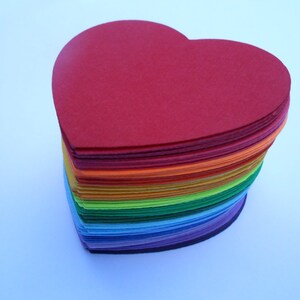 500 Corações de Arco-Íris OU Flores, Confete 1 polegada. Outras Cores e Tamanhos Disponíveis. Pedidos Personalizados Bem-vindos. ROYGBIV