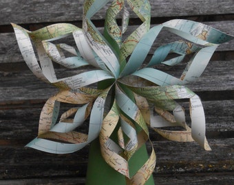 Adorno para árbol de Navidad con diseño de mapa antiguo. Estrella retorcida, decoración rústica, decoración festiva. Decoración festiva única.