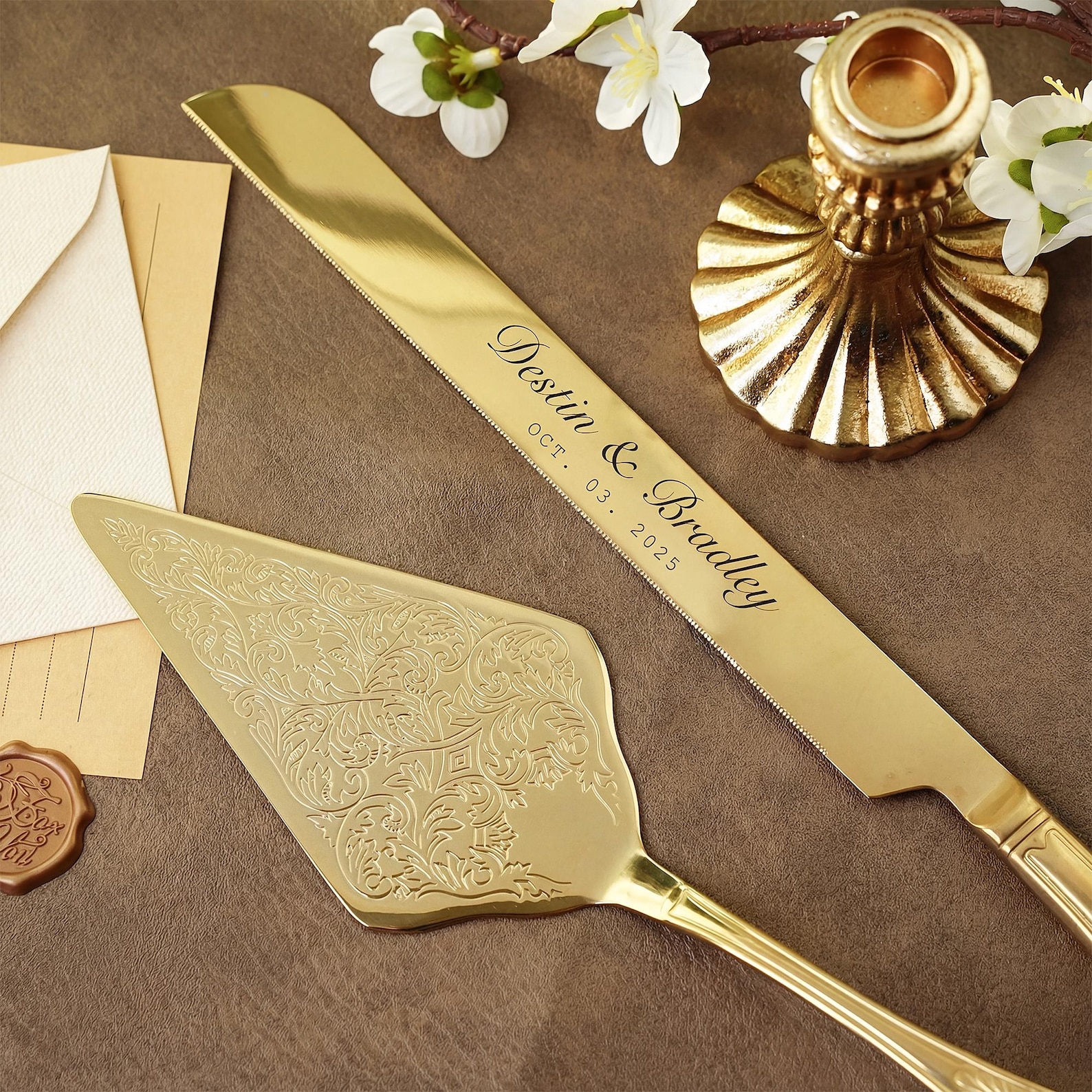 Custom Wedding Cake Cutting Set
