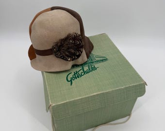 Vintage 50s TriColor Pheasant Feather Felt 1920 Style Cloche Hat Gottschalks Box