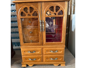 Vintage 80er Jahre London Leder Schrank geätztes Glas Holz Schmuckschrank Spieluhr