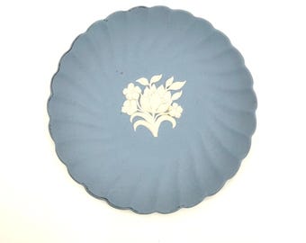 Wedgewood Jasperware Fluted Shape Blue & White Small Trinket Dish Floral Design