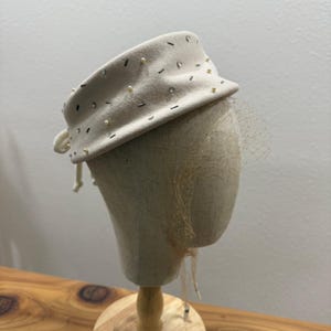 New York Hat Beret - Etsy display picture 2