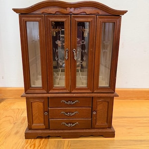Vintage 80s Wooden Floral Etched Glass Scallop Edge Jewelry Armoire Cabinet Box