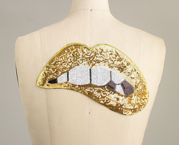 GOLD Lips Iron On Patch Extra Large Appliqué No Sewing Required Denim Jacket Shirt Tote Bag IronOn Mouth Biting Lip T-shirt Handbag