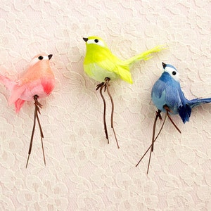 Cute Chickadees Mushroom Birds With Feathers / Strawberry and Green Apple / Mini Size Baby Birds Cake Toppers Birthday Party Gifts Millinery