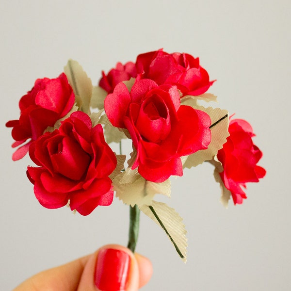 Bouquet Red Paper Roses / 1.25 Inches 30 mm / 6 Handmade Flowers With Wire Stems / Set of Six Blossoms / Gifts Wedding Party Favors Crafts