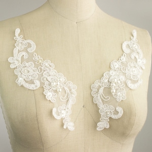 White Pearl Beaded Sequin Organza Lace Two Piece Bodice Applique Embroidered Collar Bridal Veil Wedding Gown One Pair Neckline Evening Dress