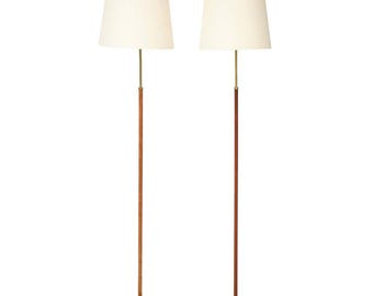 Lámpara de pie trípode de latón y cuero hecha a mano, estilo escandinavo moderno de mediados de siglo, lujo para el hogar.