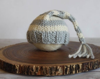 Elf Hat, Newborn Elf Hat, Knit Newborn Elf Hat, Coming Home Hat, Blue Newborn Hat, Newborn Stocking Hat, RTS photo prop