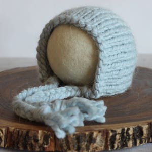 Soft blue newborn bonnet,Newborn blue bonnet,Soft photo prop,Newborn photo prop,Newborn bonnet,Chunky newborn bonnet,Chunky photo prop