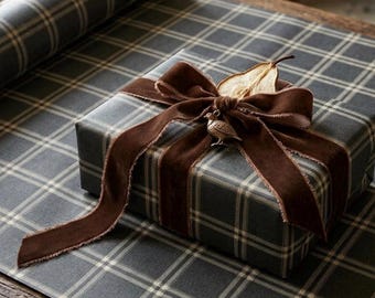 Masculine Wrapping Paper Plaid Gift Wrap Rustic Gift Wrap Men Gift Wrap Country Cottage festive Christmas Wrapping Paper