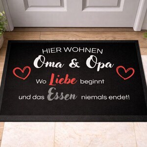 Lustige Fußmatte für Großeltern – Geschenk für Oma und Opa - Personalisierbar Liebe beginnt...