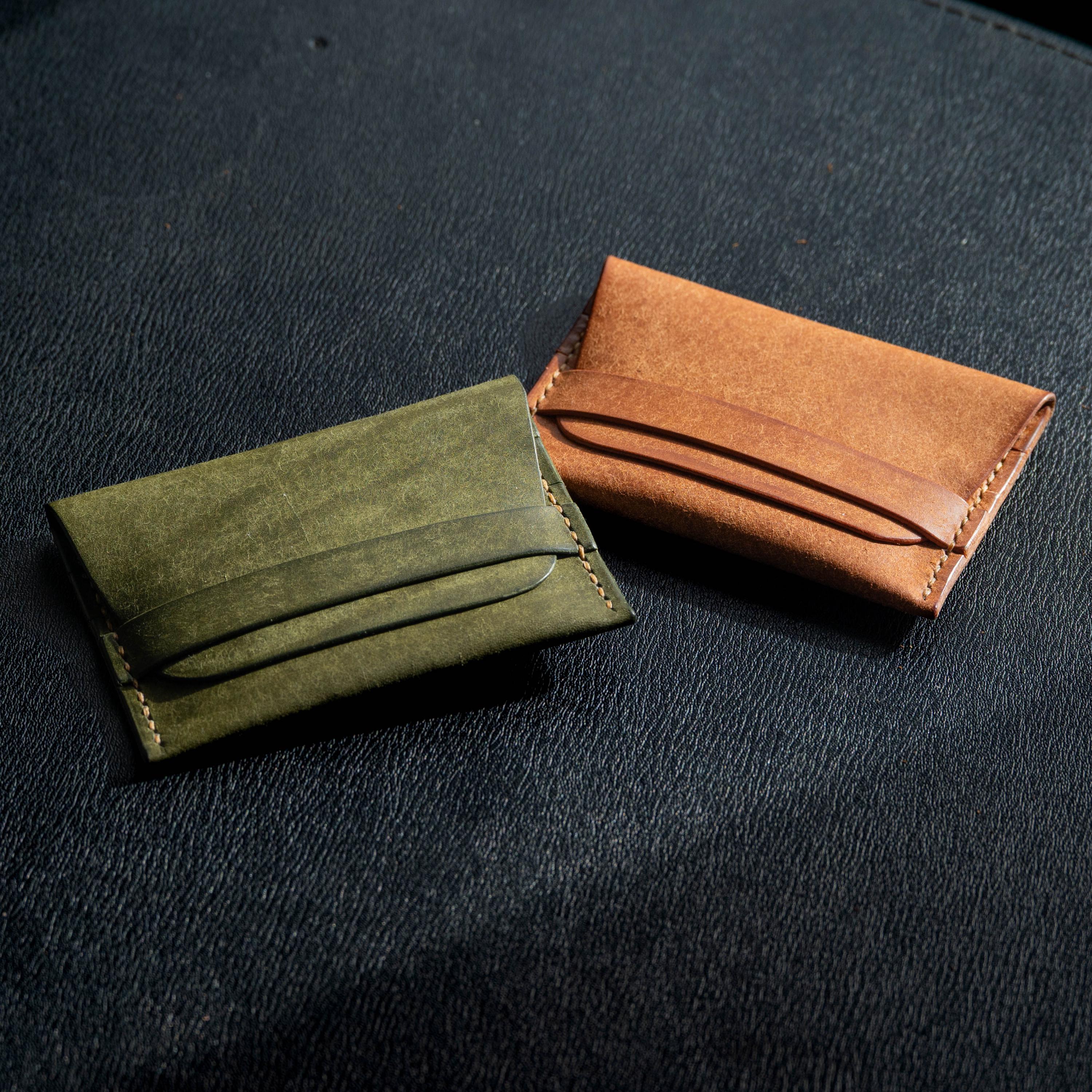 NIKE専用カルティエビンテージマネークリップ　折り財布ギャランティーカード付き NIKE専用カルティエビンテージマネークリップ 折り財布ギャラン