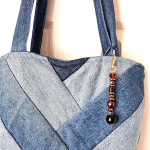 Handmade Bead Bag Charm/Glossy Bead Suncatcher Home Decor/Purple Bead Zip Pull/Keyring/Gift for Her/New and Vintage Beads/Eco-friendly