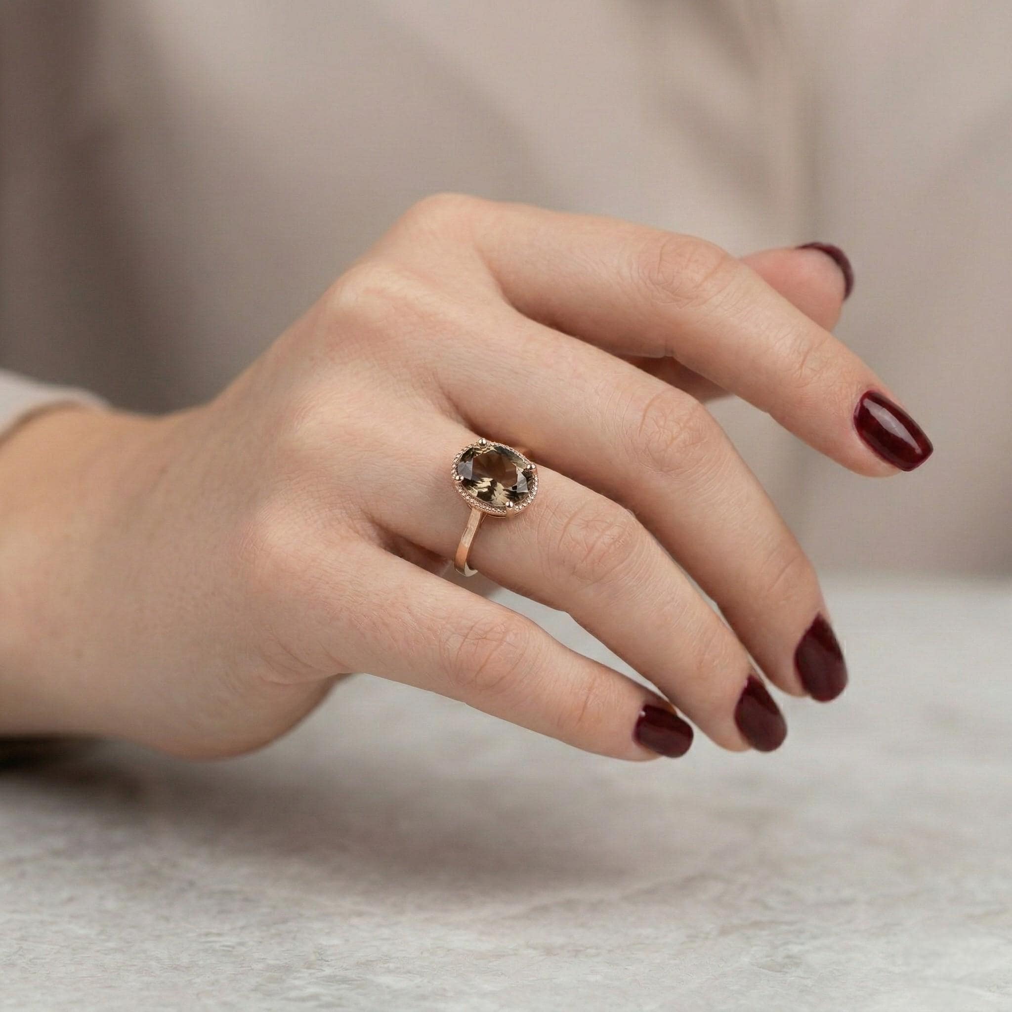 Bague en argent 925 avec obsidienne peanut, taille 62