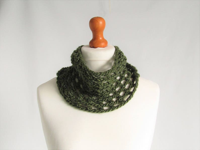 Deep green cowl lace design luxury merino, silk and alpaca light and soft neckwarmer wool collar image 2