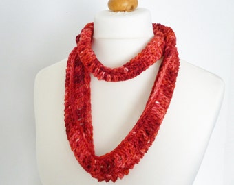 Sciarpa skinny di lana rossa papavero / cowl - filo tinto a mano di lusso - sciarpa a sfioro