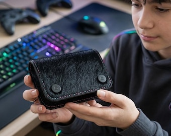 Ayn Thor Case – Genuine Leather Retro Handheld Gaming Grip, Customizable
