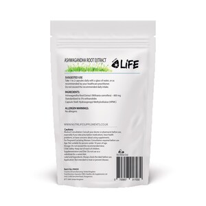 Może przedstawiać: Biała torebka kapsułek z ekstraktem z korzenia Ashwagandha Nutri Life. Etykieta zawiera tekst o sugerowanym użyciu, składnikach i ostrzeżeniach o alergenach. Produkt jest suplementem diety.