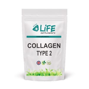 Könnte beinhalten: Weißer Beutel mit Nutri Life Supplements Collagen Typ 2. Der Beutel hat einen tealfarbenen Streifen mit den Worten "FOOD SUPPLEMENTS" über den Worten "COLLAGEN TYPE 2". Der Beutel hat ein grünes Grasdesign am Boden und die britische Flagge.