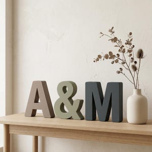Moderne 3D-Buchstaben: Wohnzimmer-Deko & Geschenkidee zum Einzug